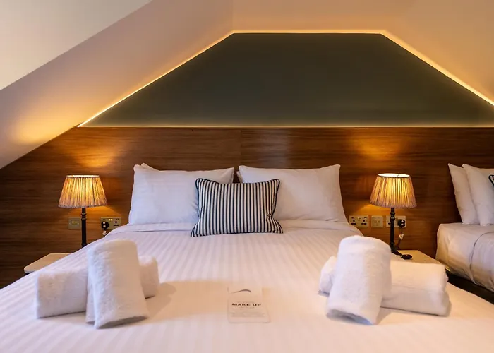 The Crown Pub & Guesthouse